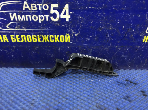 Крепление бампера переднее правое Honda ACCORD 2002-2008