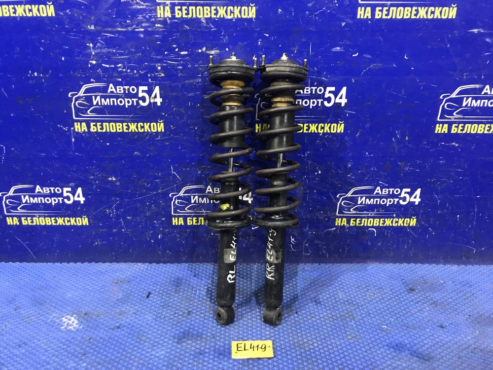 Стойка задняя левая TOYOTA CORSA 1991