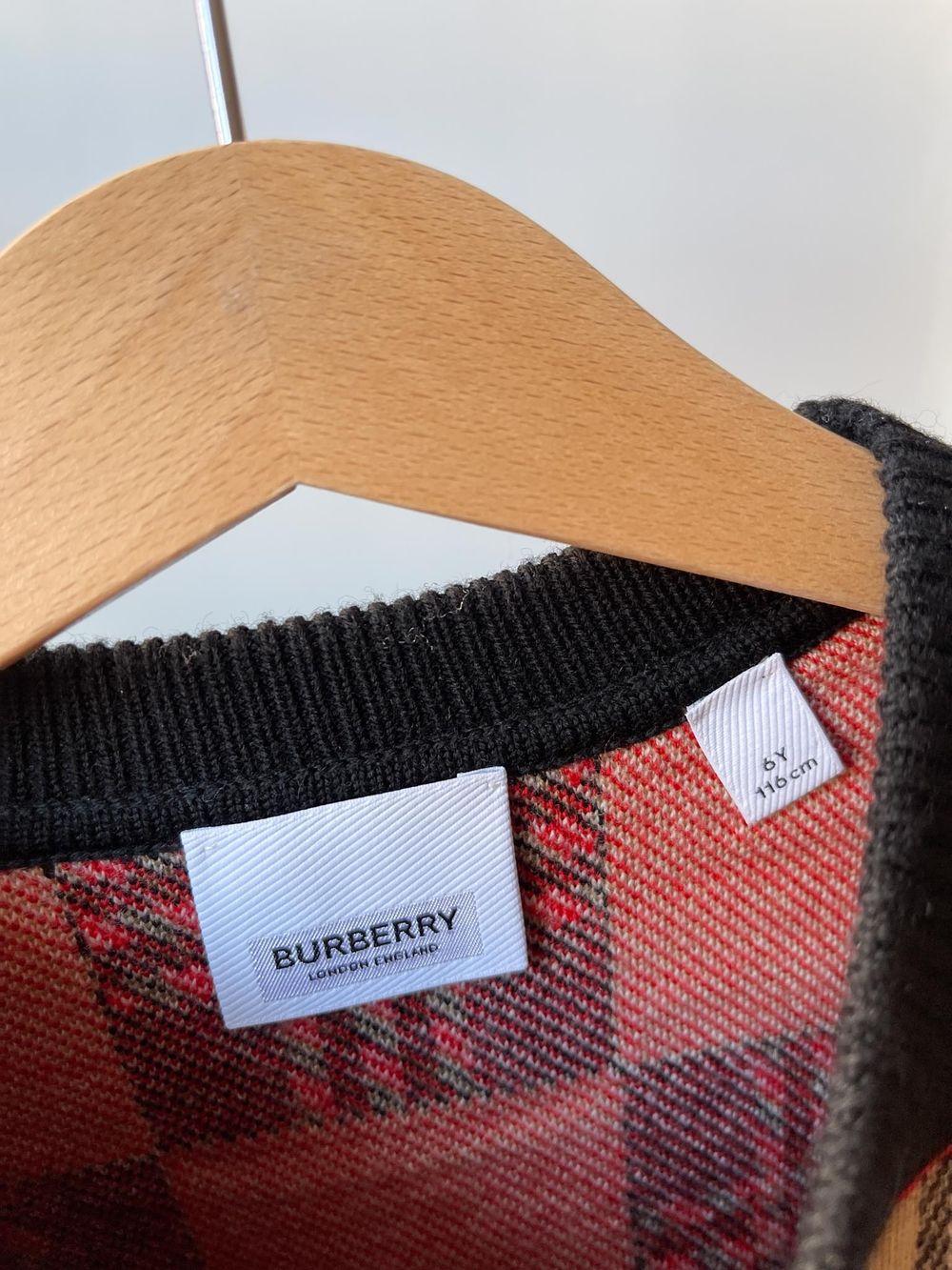 Свитер Burberry