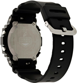 Часы Casio GM-5600B-1ER