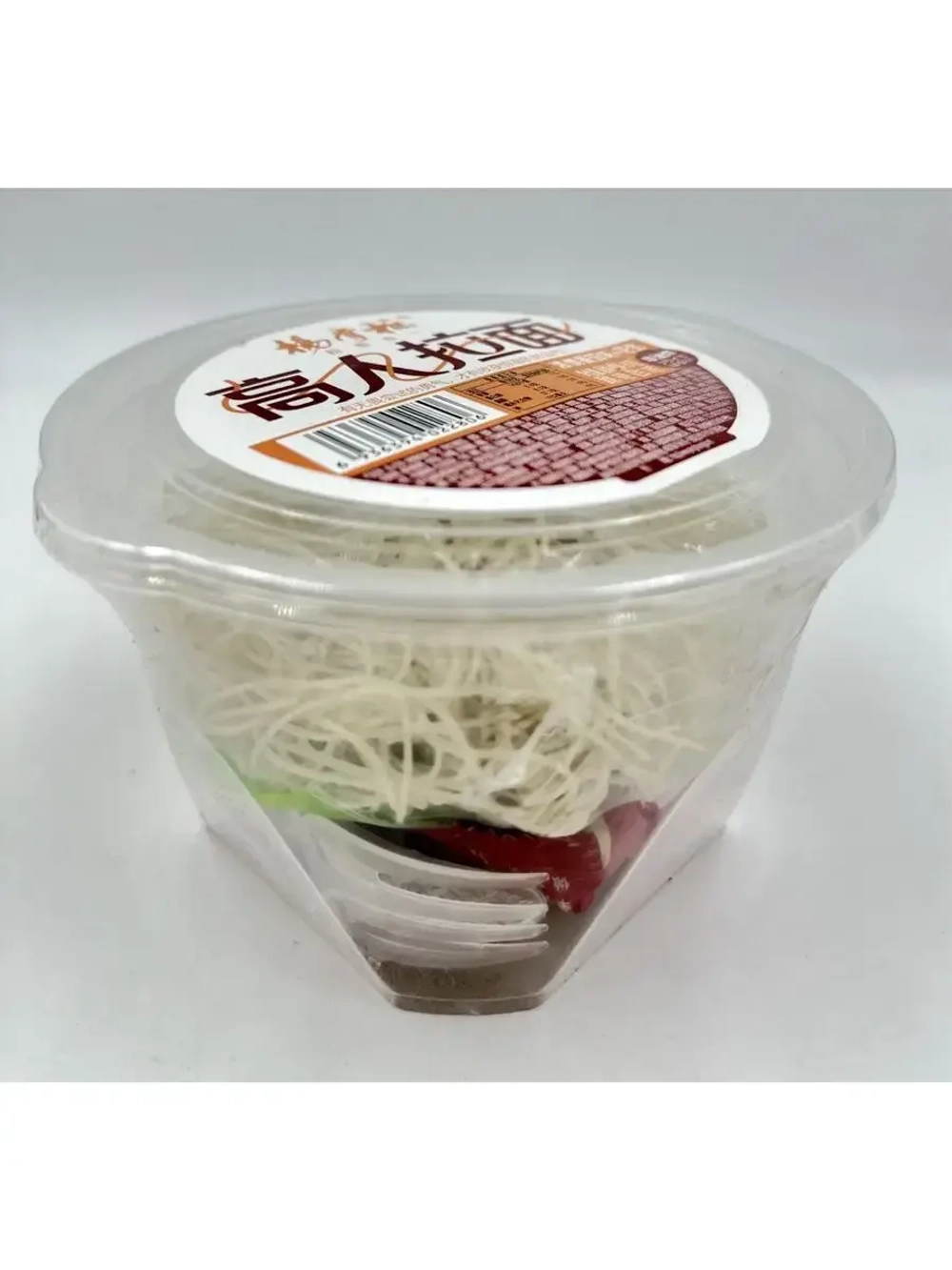 Лапша быстрого приготовления с ароматным томатом и арахисом