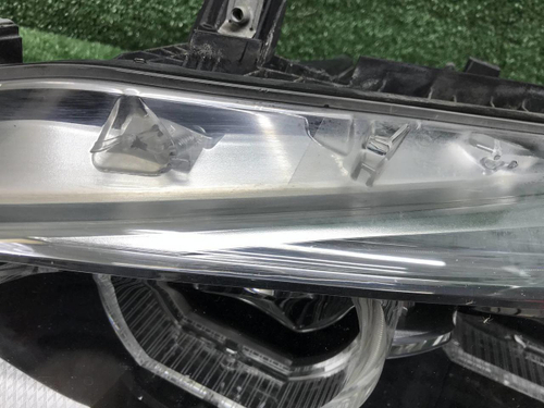 Битая Фара левая BMW 3er F30 (2015-2020) LED