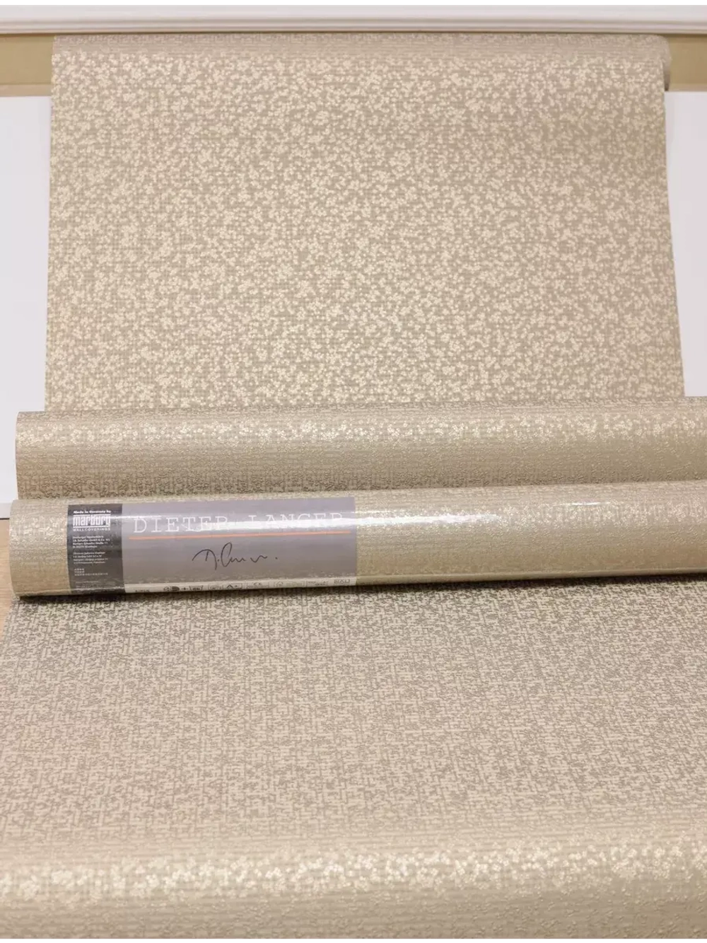 Обои флизелиновые 58850 Tango Германия