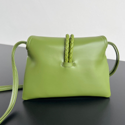 Bottega Veneta Baby Liberta 24 cm