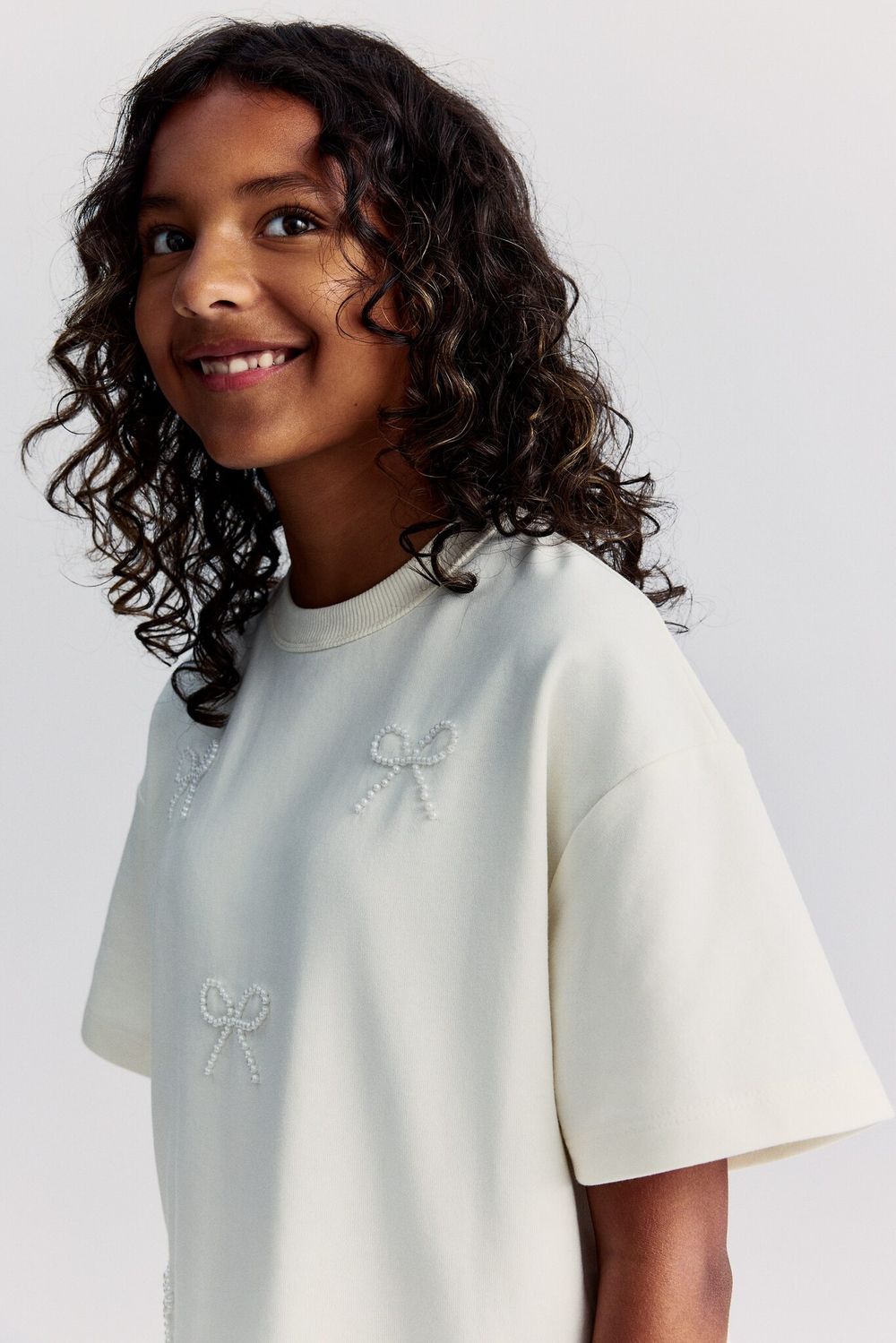 H&M Футболка свободного кроя с принтом, кремовый