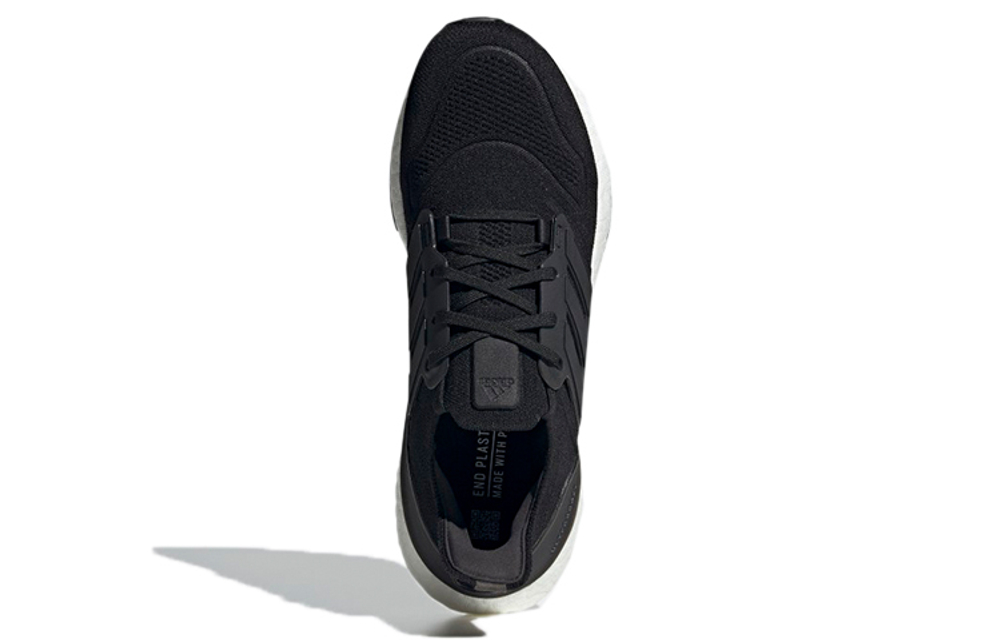 Кроссовки Adidas Ultraboost 22