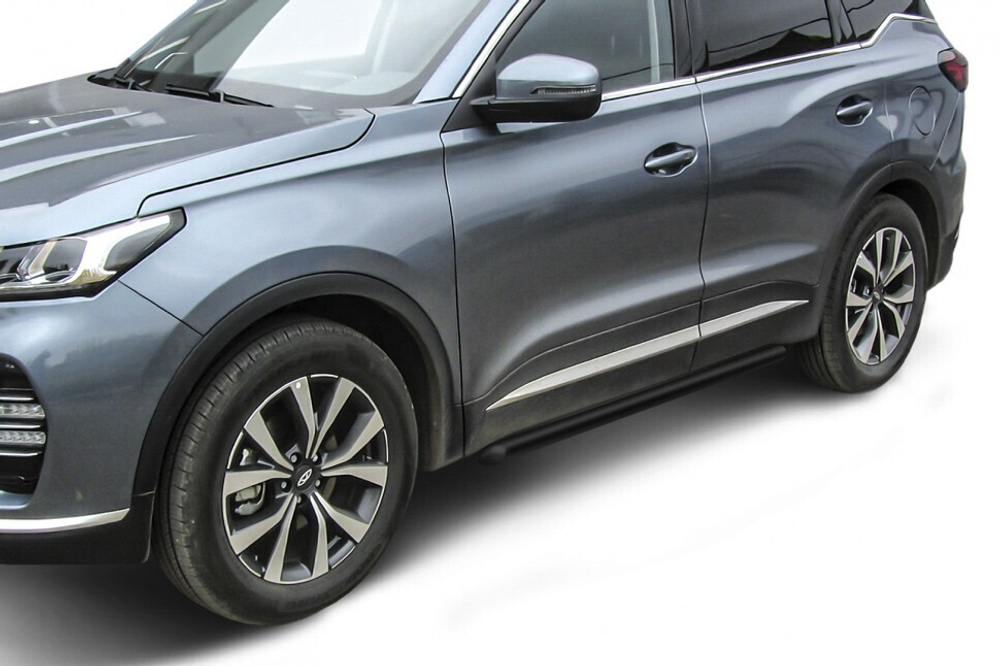 Пороги стальные Chery Tiggo 7 Pro (2020-2023) d57 труба (черные)