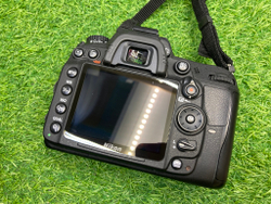 Nikon D7000 (7000 кадров)