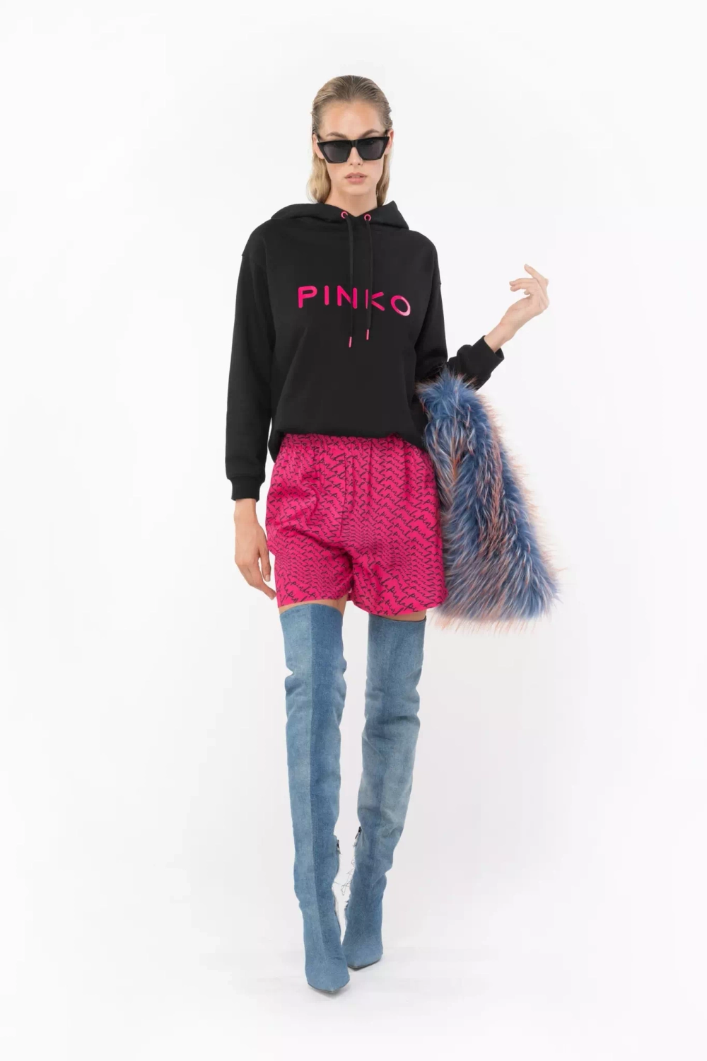 Худи PINKO