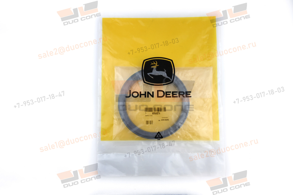 Армированная манжета (сальник) John Deere Oil Seal AR44574