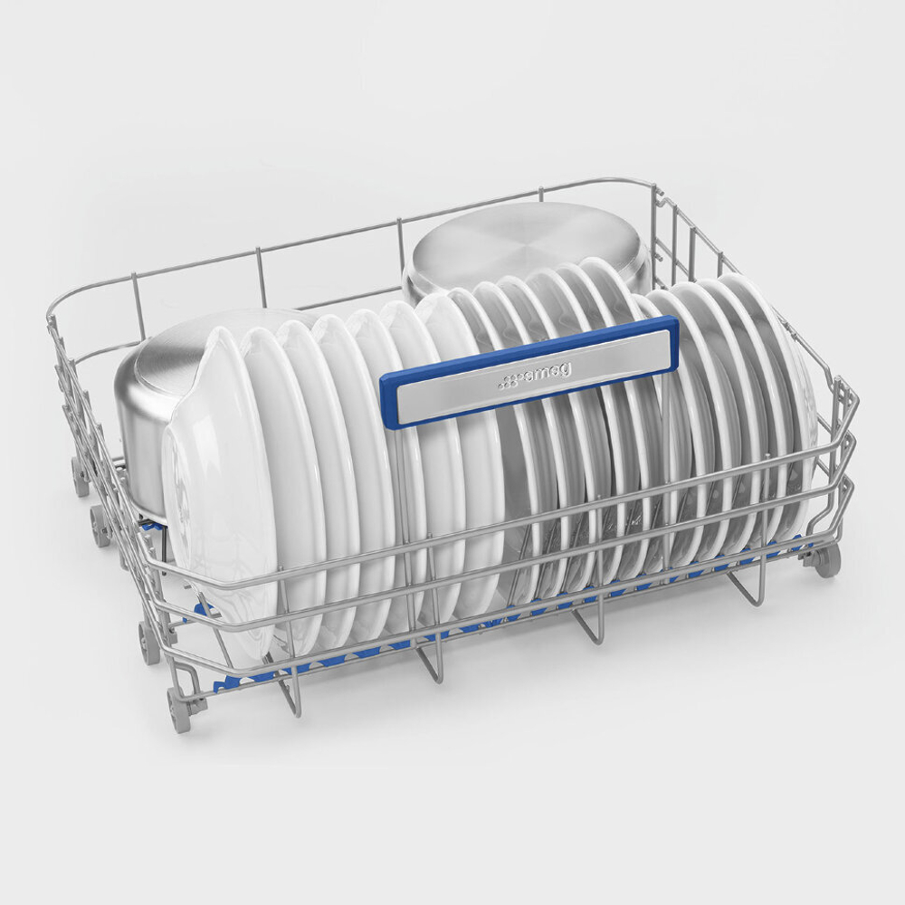 Полностью встраиваемая посудомоечная машина Smeg STL323BL