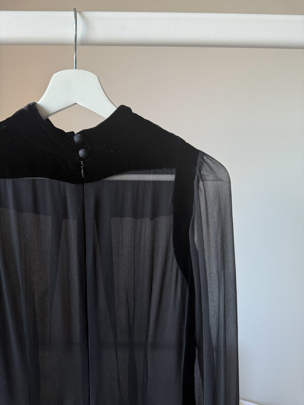 Платье тёмно-серое, S