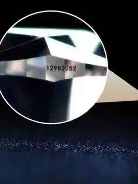 Муассанит 2 карат (8мм)