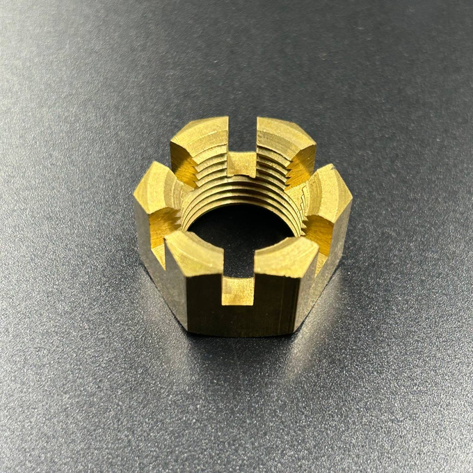 Гайка крепления гребного винта Yamaha 40-90, F45-100 (PREMARINE)