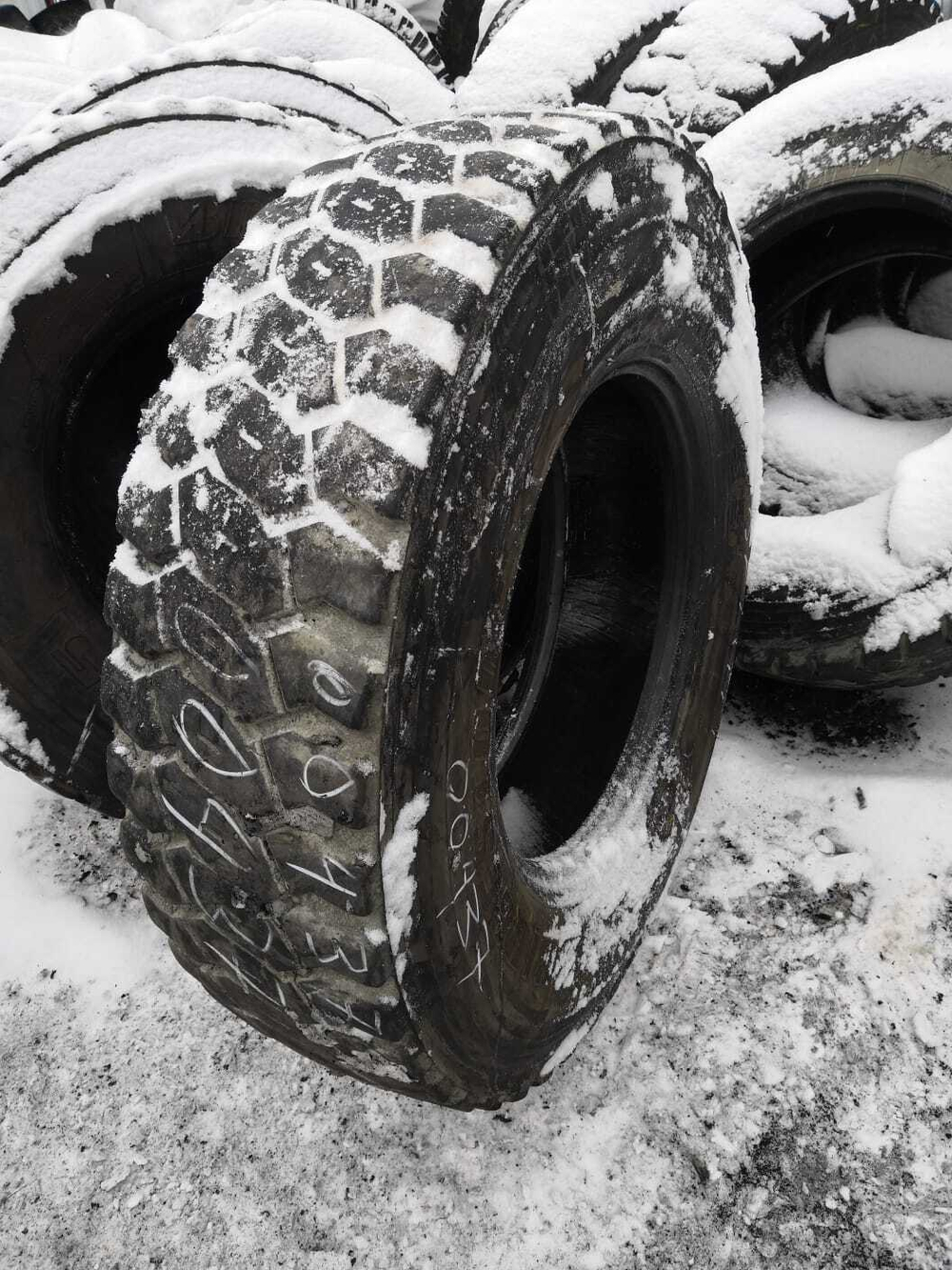 315/80R22.5 Bridgestone L355 шина б/у