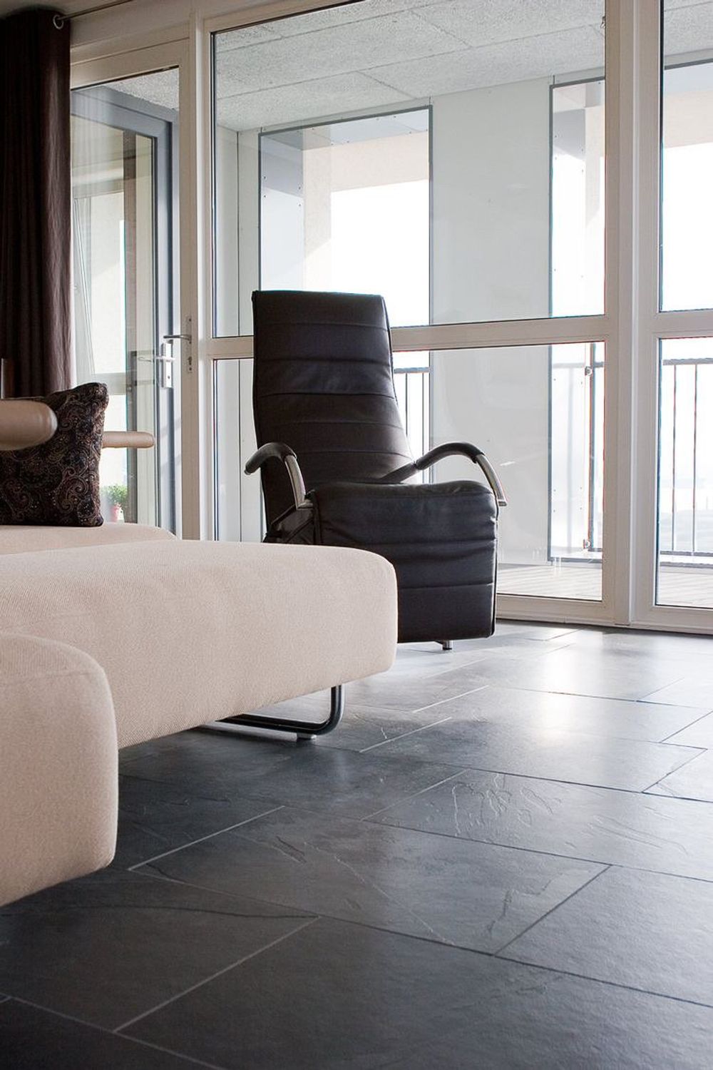 Плитка-сланец черный, брашированный Pharaon 600x600x10