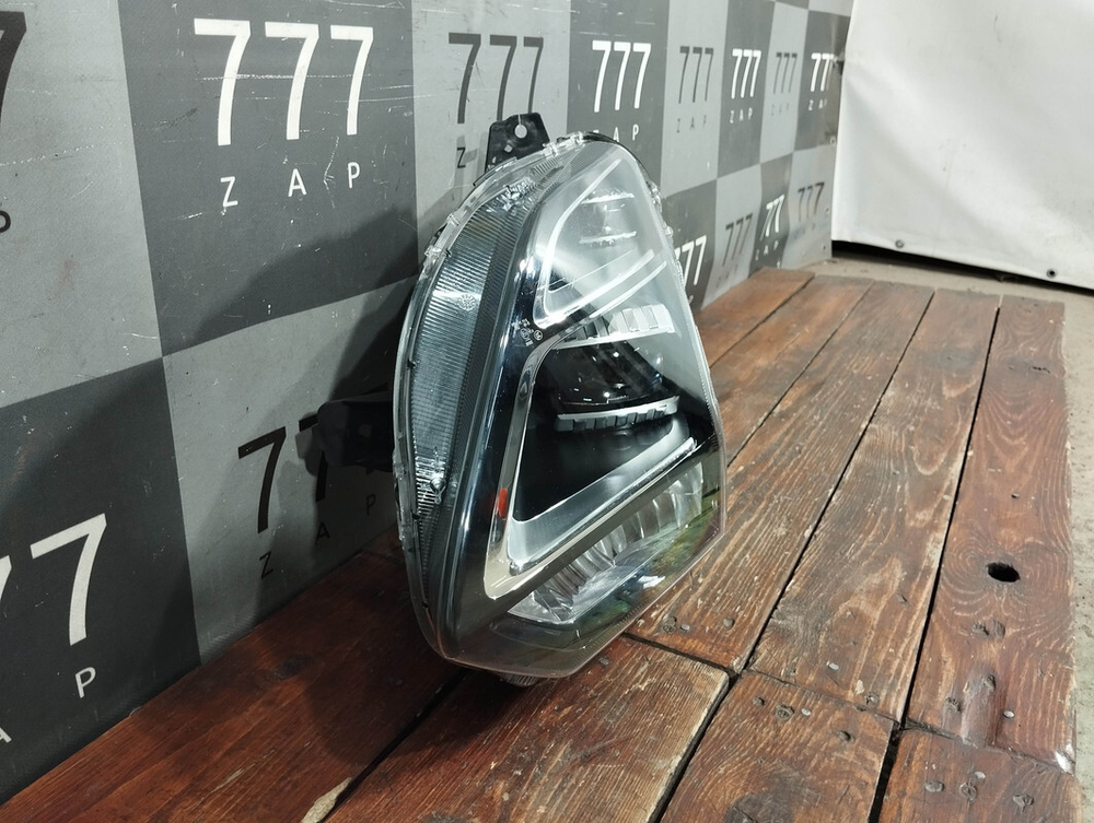 Фара левая LED Omoda C5 22-нв Б/У Оригинал 605000530AA