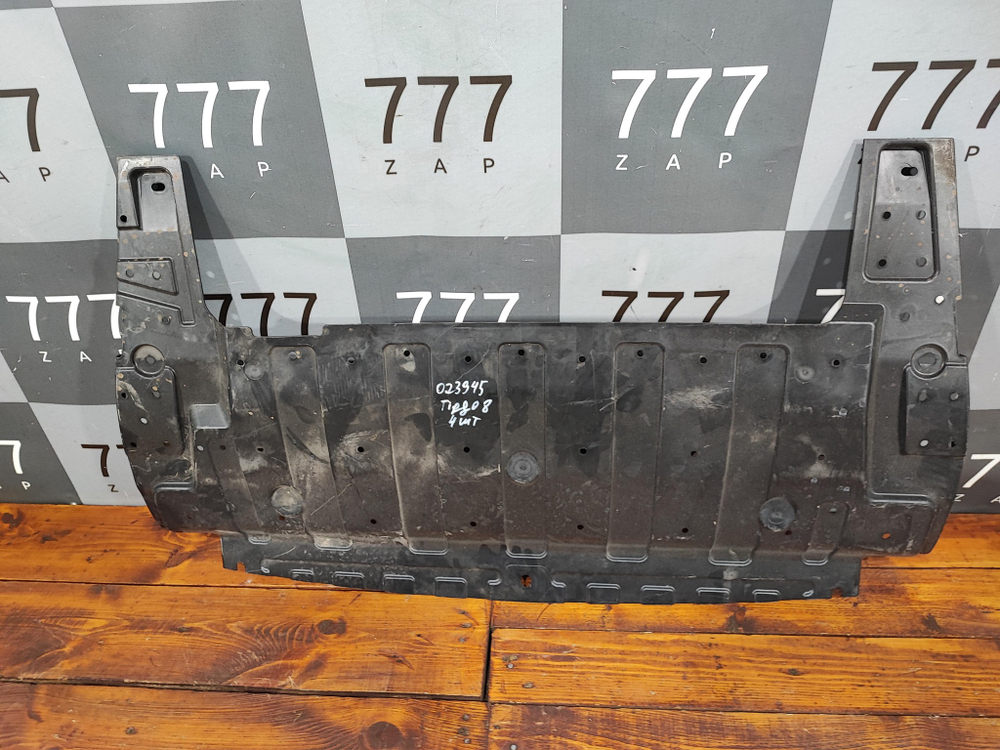 Защита (пыльник) двигателя Chery Tiggo 8 18-22 Б/У Оригинал 602001385AB