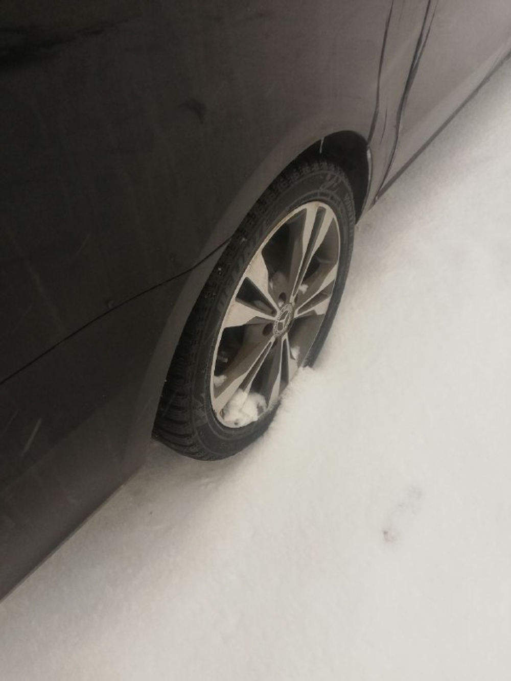 Mercedes-Benz V-CLASS 300 d EL 4MATIC (239,29л.с.)