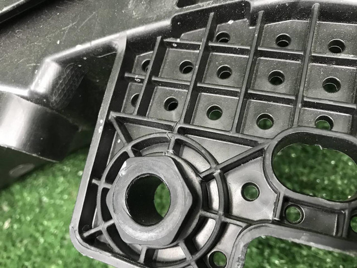 ДХО центральный Lixiang L6 (2024-н.в.) LED