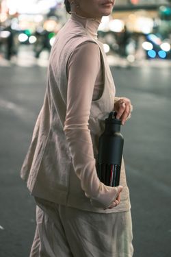 Термобутылка Klean Kanteen Rise Vac Classic Arch Loop 20oz (592 мл) Black