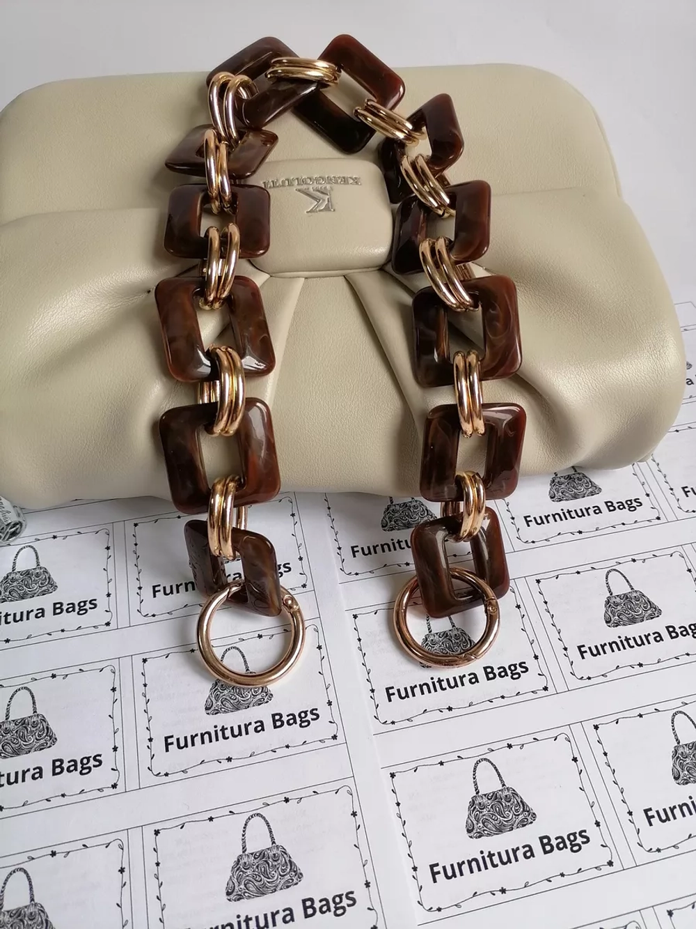Цепь для сумки акриловая