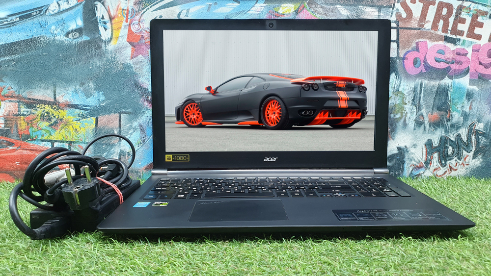 Ноутбук Acer Aspire V Nitro VN7-591G-700D Black Edition nx.mqler.001 15.6"1920х1080, IPS, Intel Core i7 4710HQ 2.5ГГц, 8ГБ, NVIDIA GeForce GTX 860M