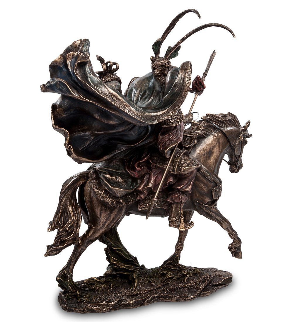 WS-429 Статуэтка «Воин и его возлюбленная»