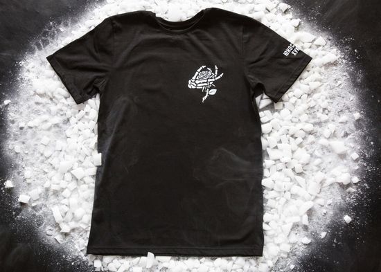 Футболка HOOK Плачет по тебе Чёрный