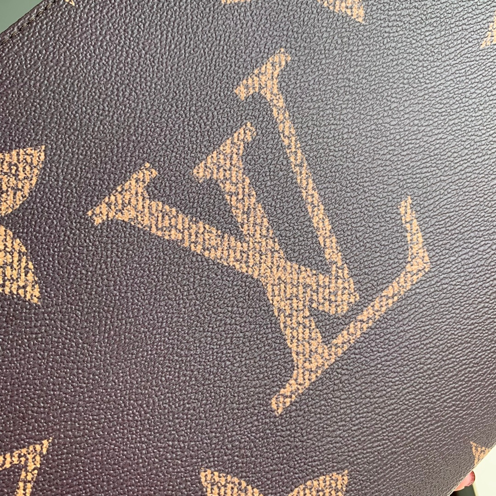 Louis Vuitton Trio Toilet Pouch