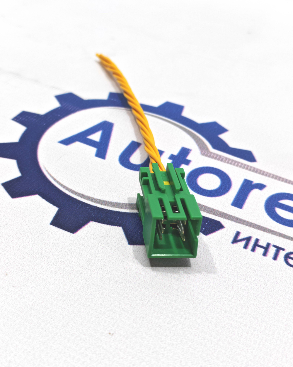 Разъем с проводом  для зеркала Калины) Delphi 12131305 ШТ