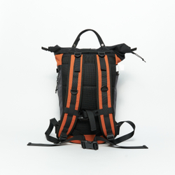 Рюкзак Rolltop Grubo 500 M темный хаки/мокрый асфальт/морковный