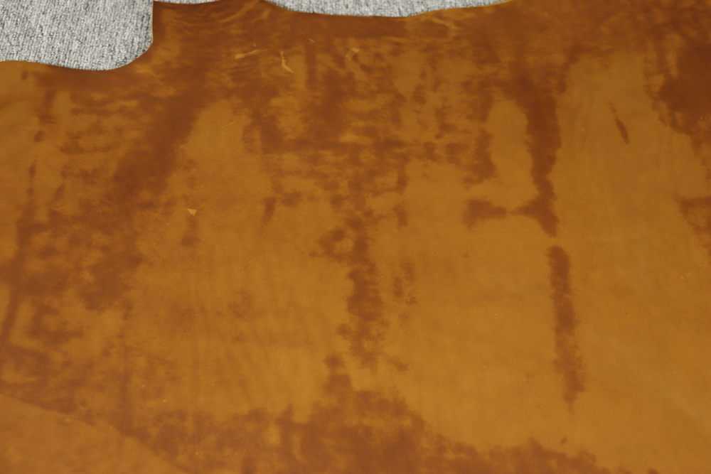 Уценка: 1,6-1,8 Юфть Песочная 118 дм²