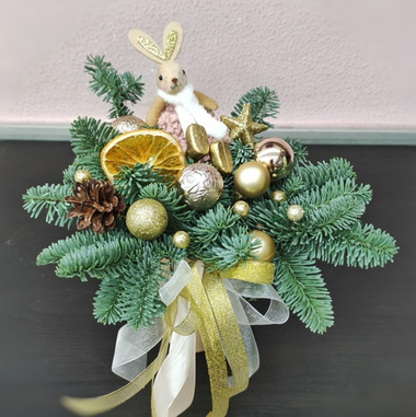 Композиция в кофейном стаканчике