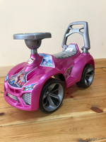 021в2/РЭР/Игрушка Машина-каталка Ламбо, муз.руль, розовый, эл.питания в комплекте/118