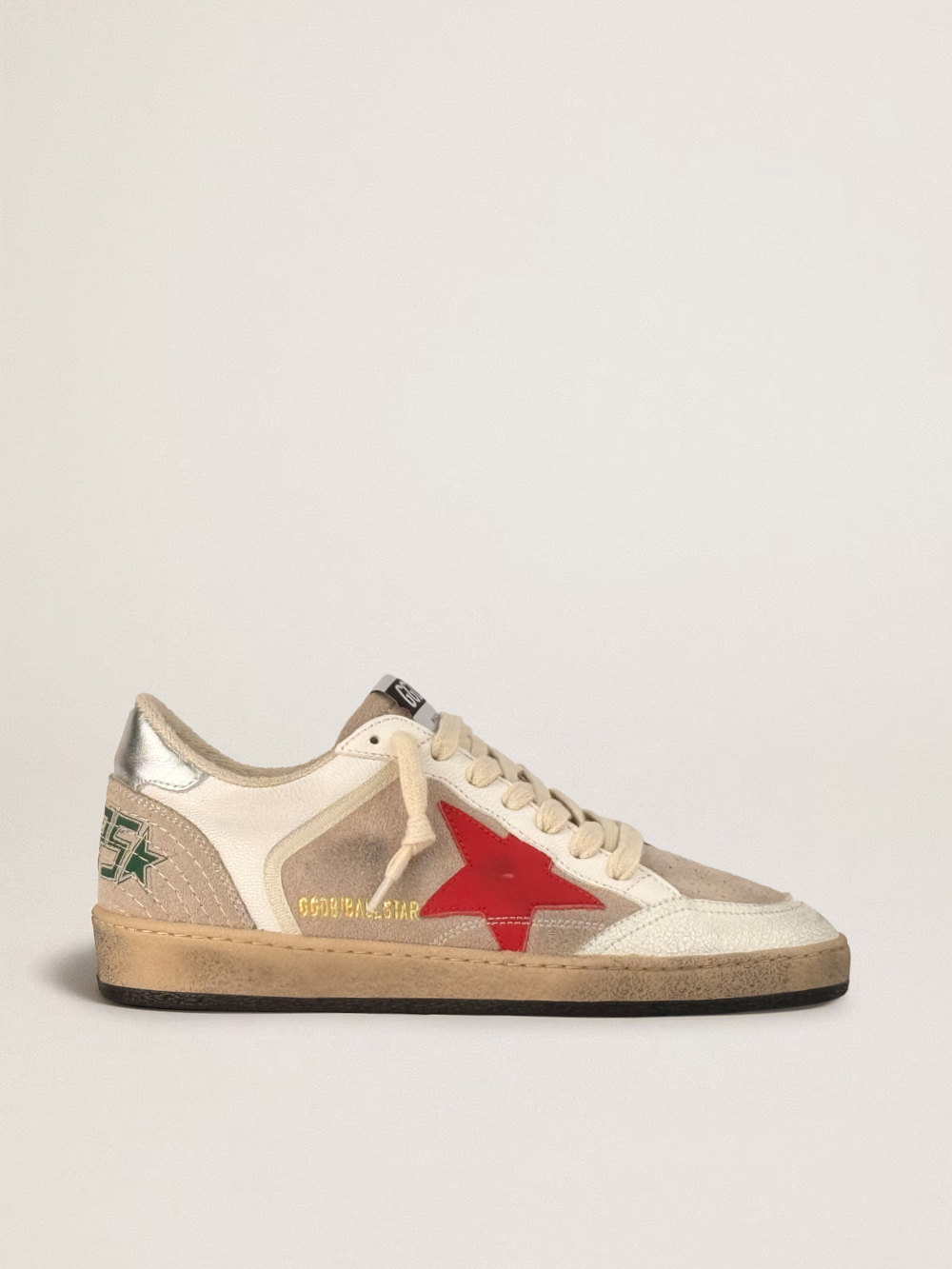 Ball Star in grey suede with red star