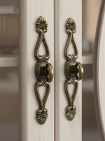 Витрина Вера, 90х40х195, двухдверная витрина, массив сосны, Dipriz