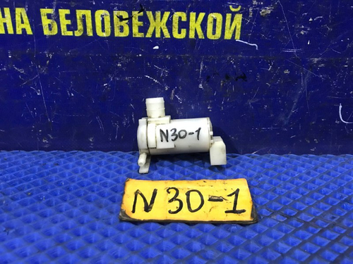 Моторчик бачка омывателя NISSAN R’NESSA 1999