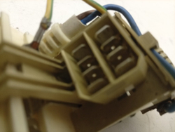 ARXL100 кт69 Сетевой фильтр для стиральной машины Hotpoint-Ariston PLF00472705100 б/у