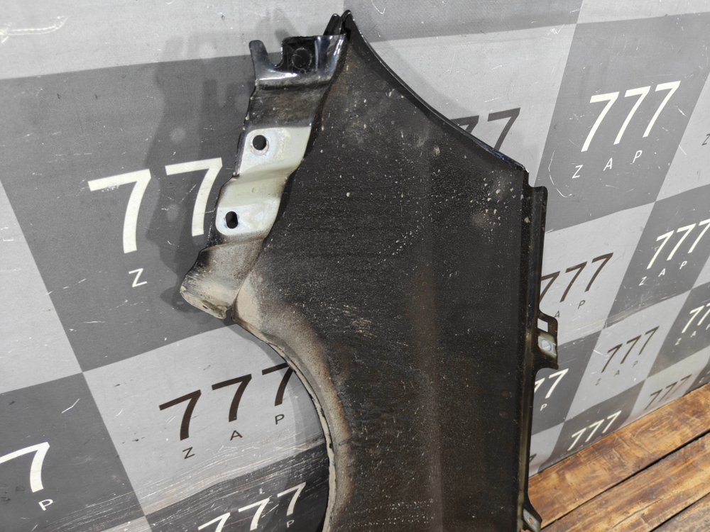 Крыло переднее правое Lada Vesta 15-нв Б/У Оригинал 8450039386