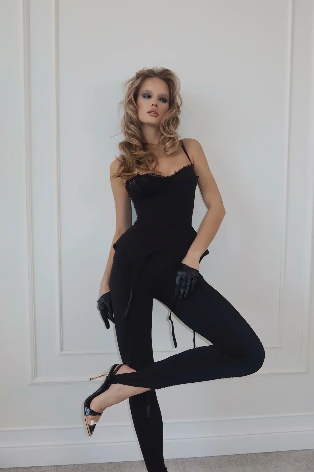 Леггинсы "Будуар" с кружевом и штрипками, Черный