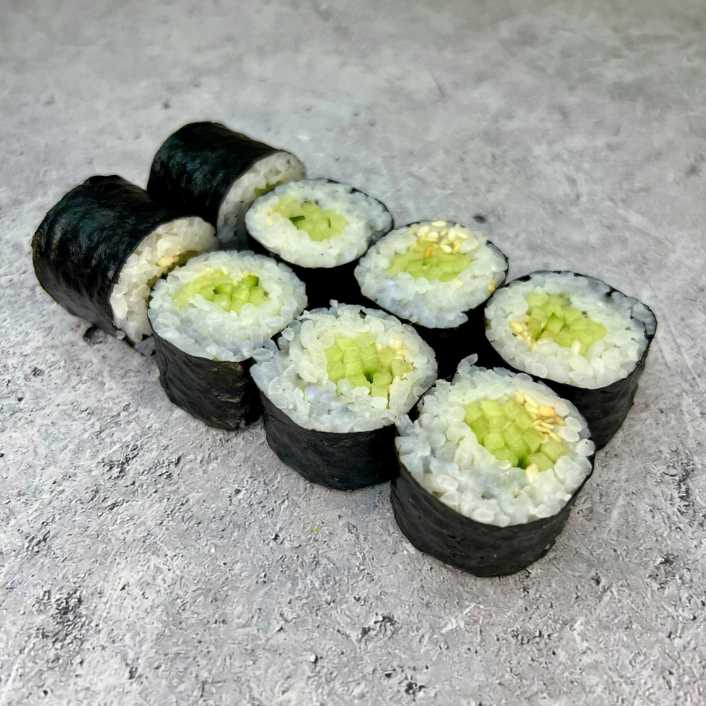 Маки с огурцом