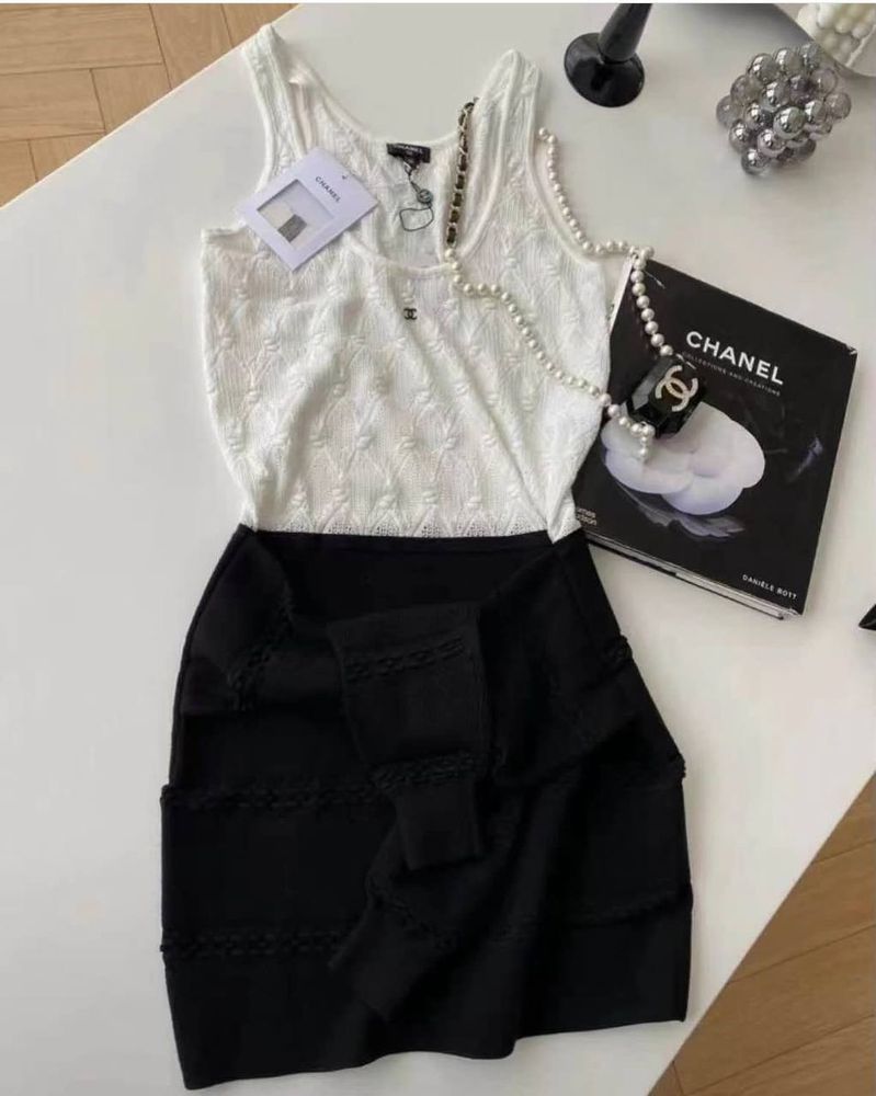 Платье CHANEL