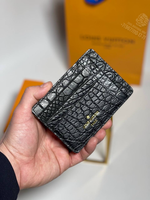 Картхолдер Louis Vuitton из кожи крокодила