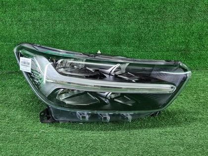 Фара правая Volvo XC40 1 (2017-2022) LED