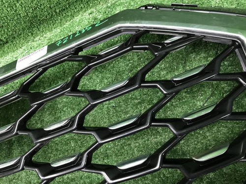 Решетка радиатора Audi Q3 2 (2018-н.в.) S-line