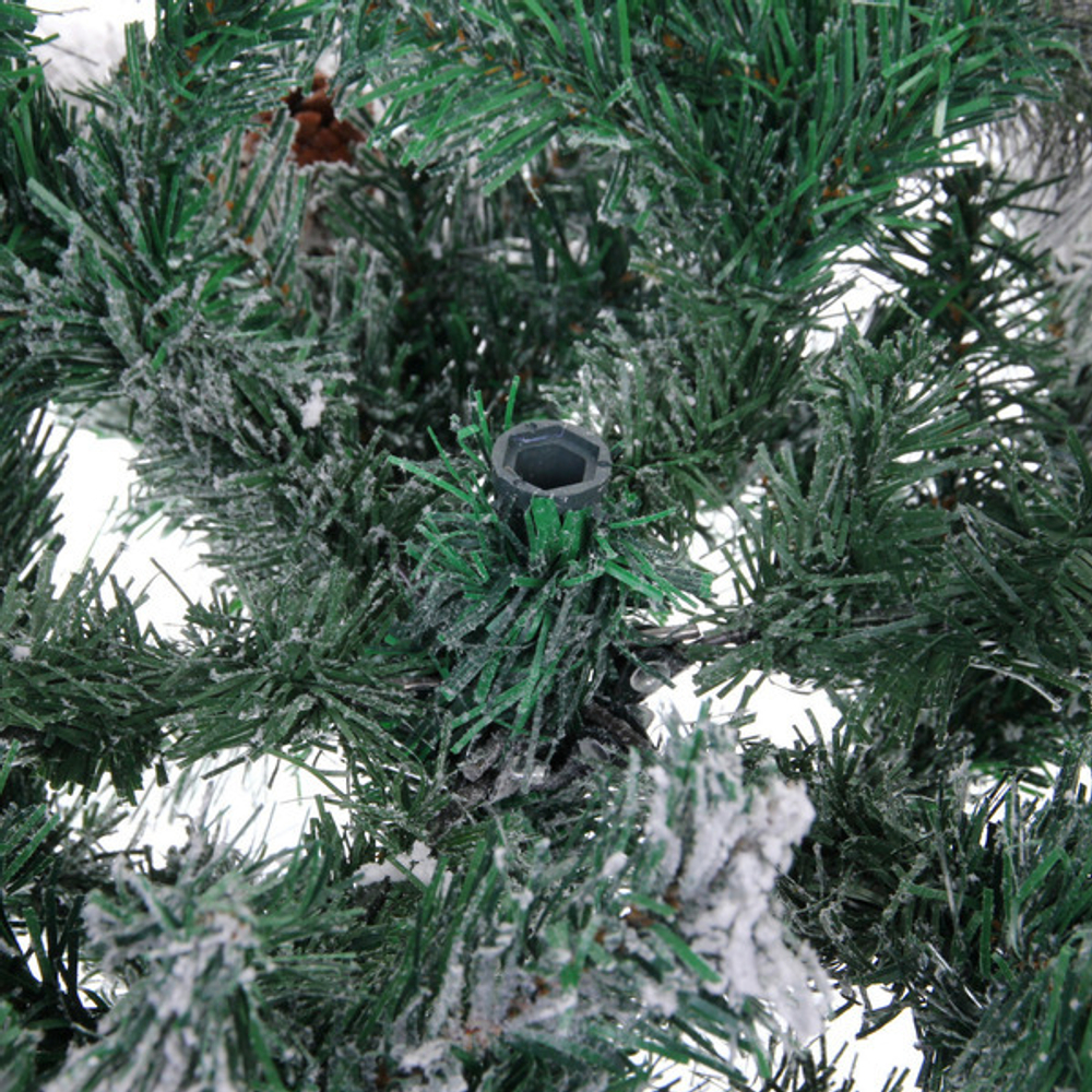 Елка «Заснеженная принцесса» 210 см, ПВХ, леска, резина с белым напылением (1230 веток)