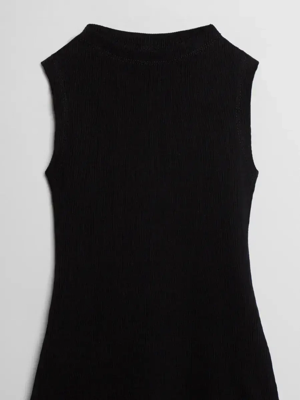 Платье для девочки летнее без рукавов