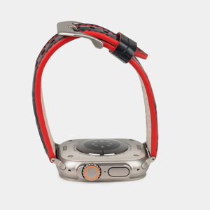 Ремешок для Apple Watch Ultra 49mm из кожи крокодила черного цвета с красной строчкой