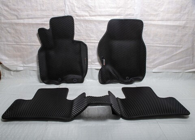 Автоковрики с бортами для Infiniti QX70 (2014-2017)